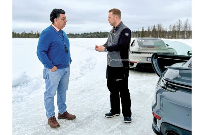 Feature: Ice drifting in a Porsche 911 Dakar